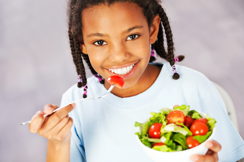 Great news! Kids like healthier school meals! | MomsRising