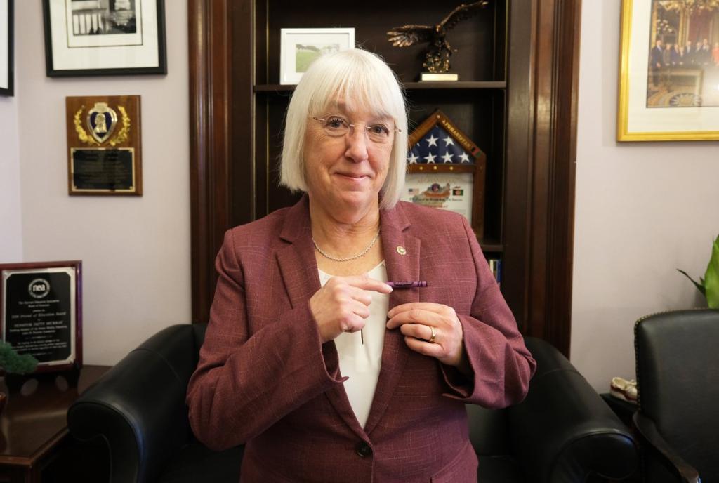 Sen. Patty Murray wearing crayon pin