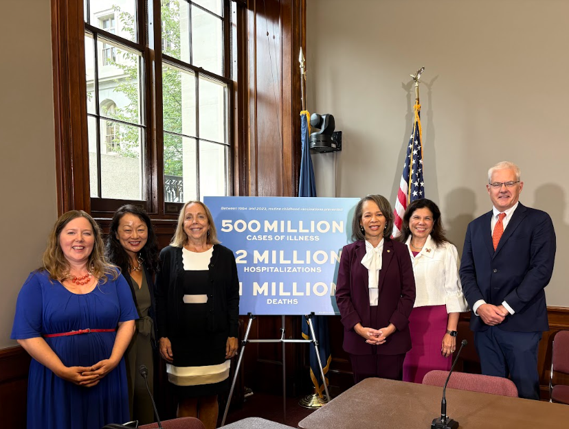 Panelists on Senator Lisa Blunt Rochester's Back-to-School Vaccine Policy Forum from left to right: Ms. Nguyen, Dr. Chu, Ms. Buffin, Senator Blunt Rochester, Dr. Maldonado, and Dr. Campbell.