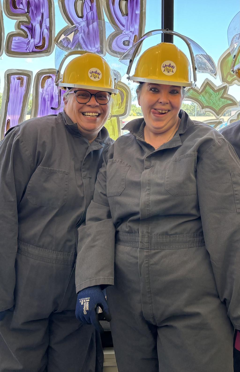 Members Mandy Carter and Mandie Michniewicz