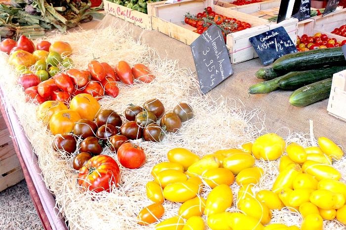 farm fresh tomatoes in Provence